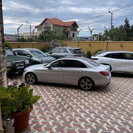 Gk Villa Tbilisi Ngoại thất bức ảnh